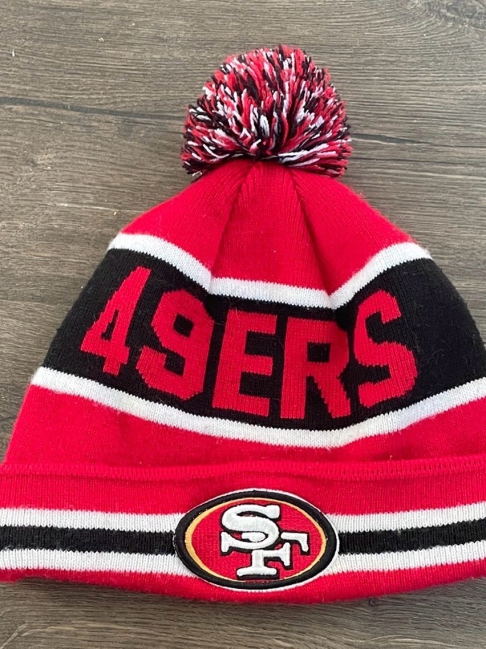 NFL San Francisco 49ers Pom-Pom Beanie,New Era Vintage Collection, One Size